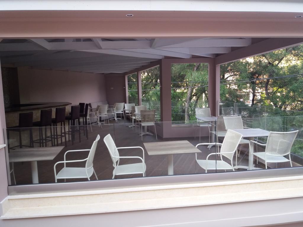 Michaelangelo Boutique Parga Hotell Exteriör bild